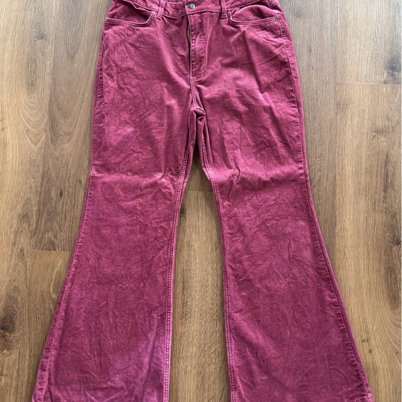 Wrangler Denim - Wrangler Women's Flare Jeans in Deep Pink
